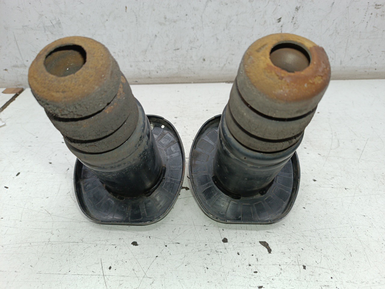 Batente de Mola FORD S-MAX (WA6) | 06 - 14 Imagem-1