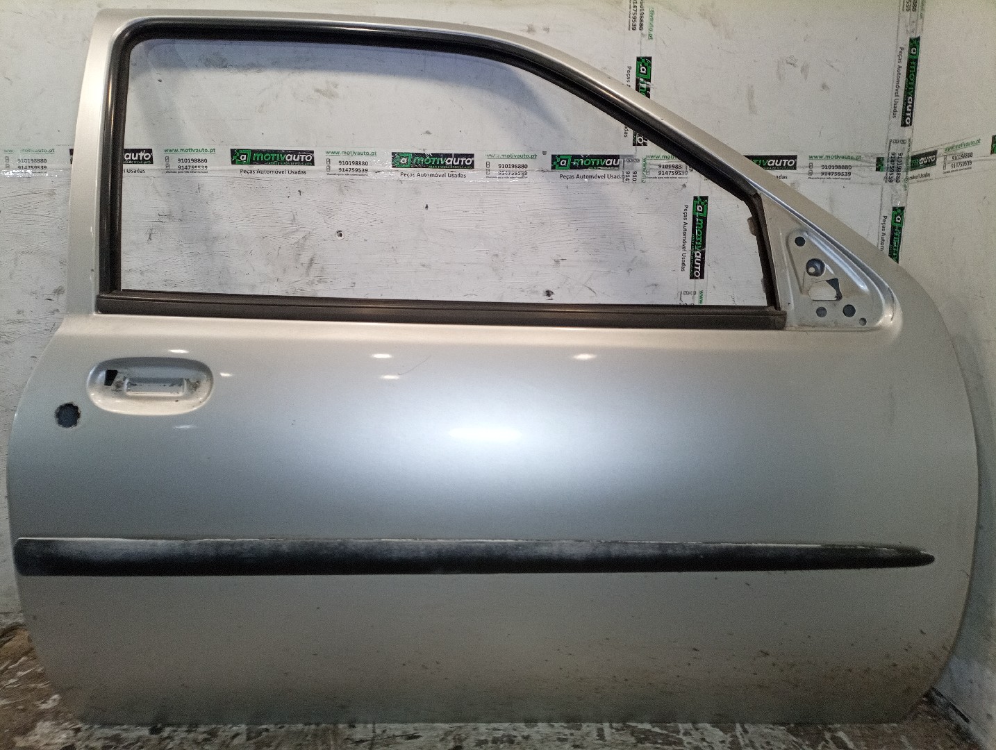 Porta Frente Direita FORD FIESTA IV (JA_, JB_) | 95 - 02