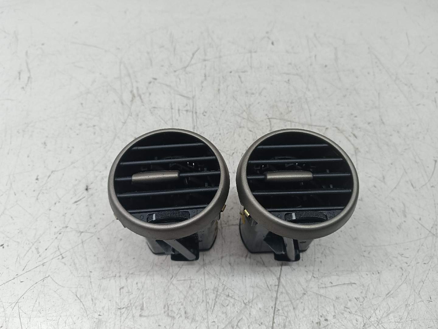 Difusor de ar SEAT ALTEA (5P1) | 04 -  Imagem-5