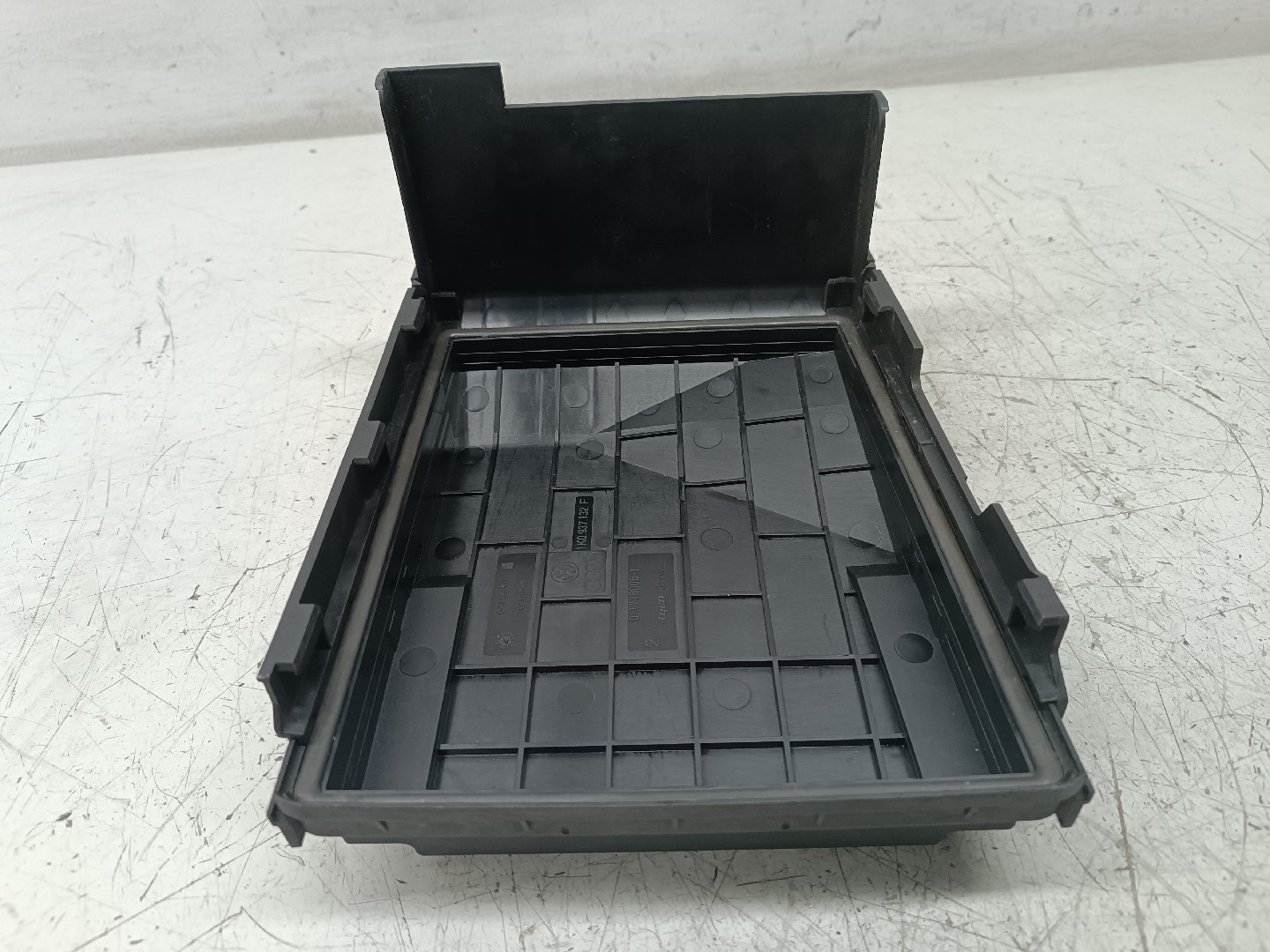 Tampa de caixa de fusiveis SEAT ALTEA (5P1) | 04 -  Imagem-4