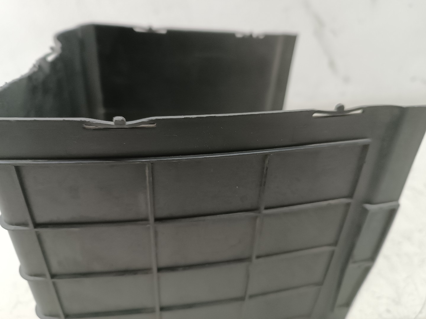 Caixa de bateria AUDI A3 (8P1) | 03 - 13 Imagem-4