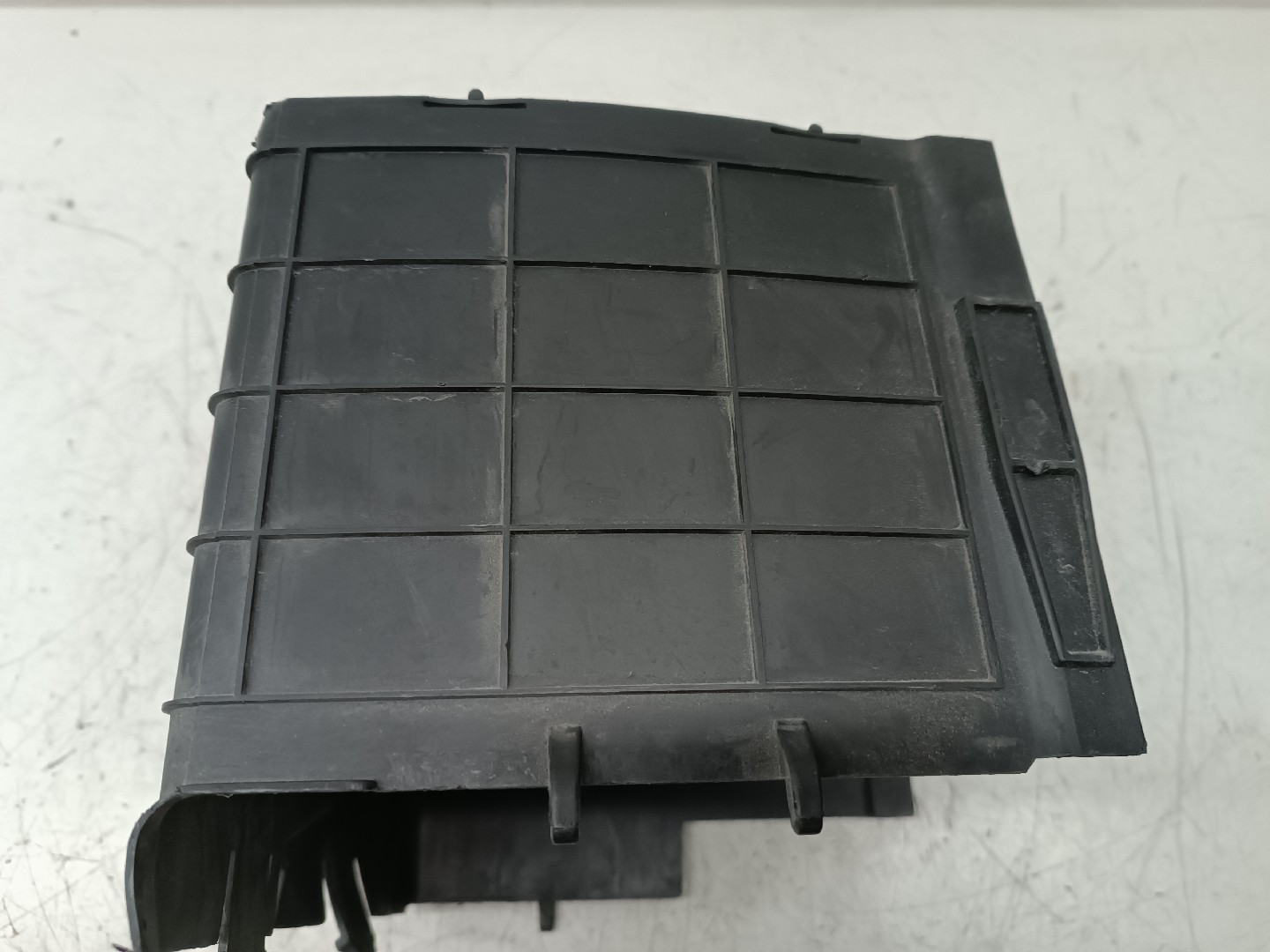 Caixa de bateria AUDI A3 (8P1) | 03 - 13 Imagem-8