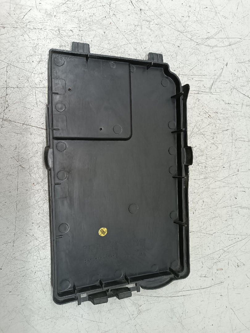 Tampa de bateria AUDI A3 (8P1) | 03 - 13 Imagem-4