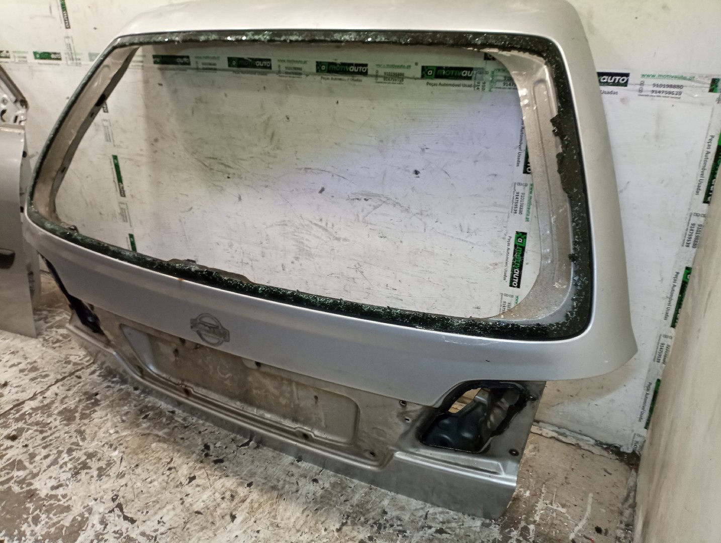 Porta de mala NISSAN ALMERA (N17) | 11 -  Imagem-2