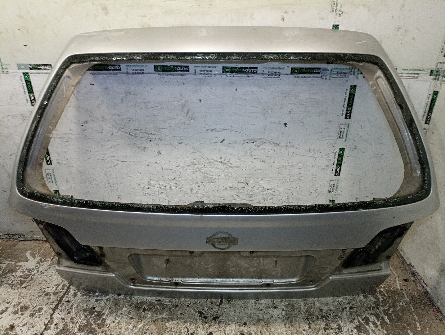 Porta de mala NISSAN ALMERA (N17) | 11 - 