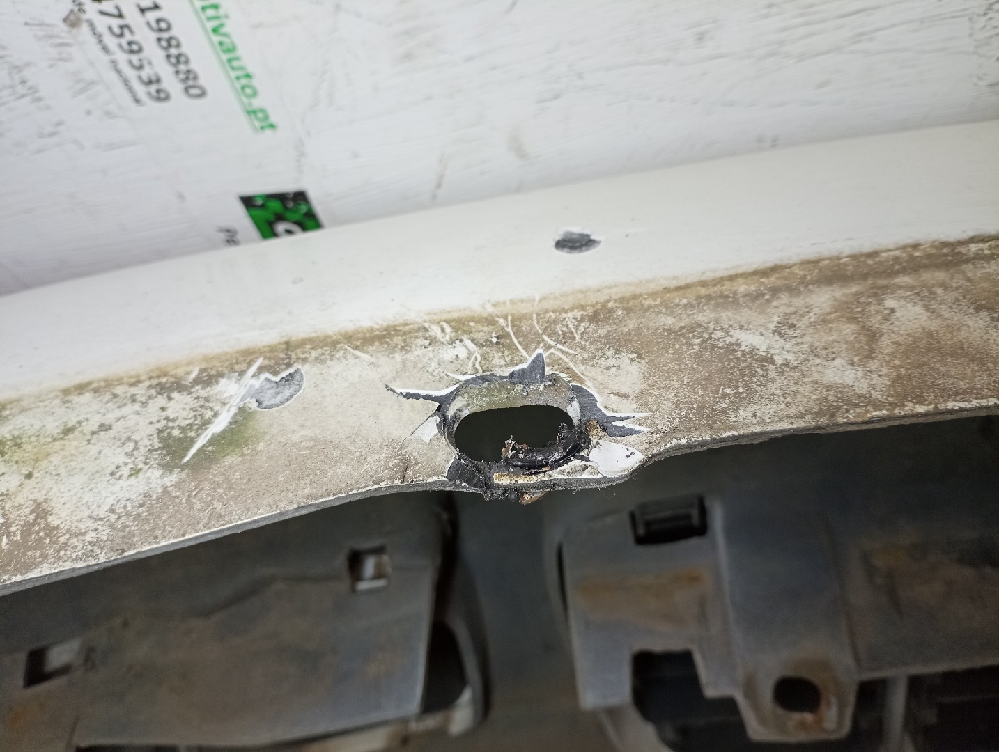 Para Choques Frente VOLKSWAGEN POLO (6N1) | 94 - 99 Imagem-8