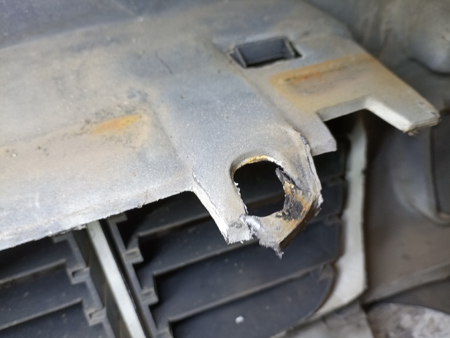 Para Choques Frente VOLKSWAGEN POLO (6N1) | 94 - 99 Imagem-7