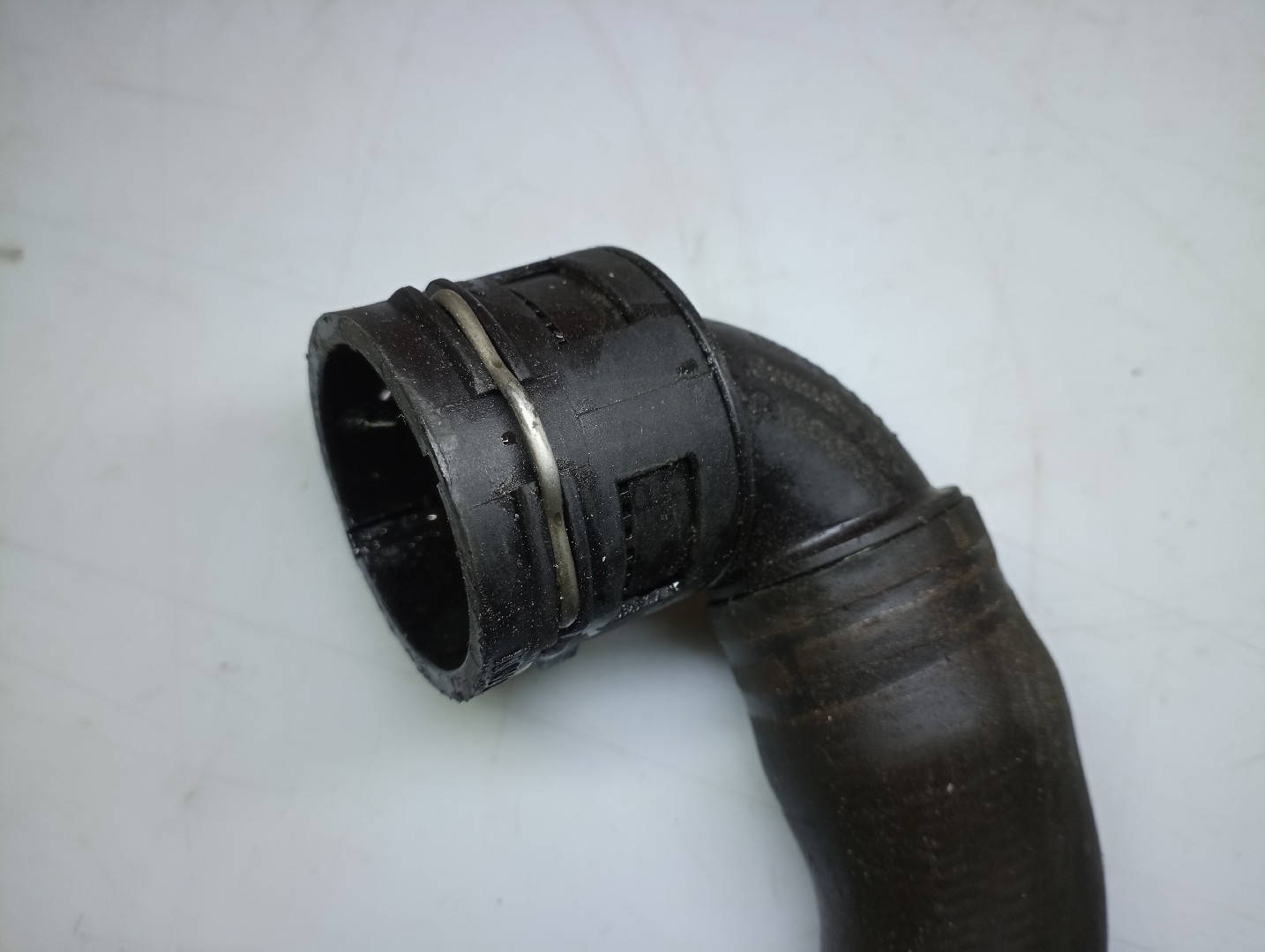 Tubo de Água AUDI A3 (8P1) | 03 - 13 Imagem-1