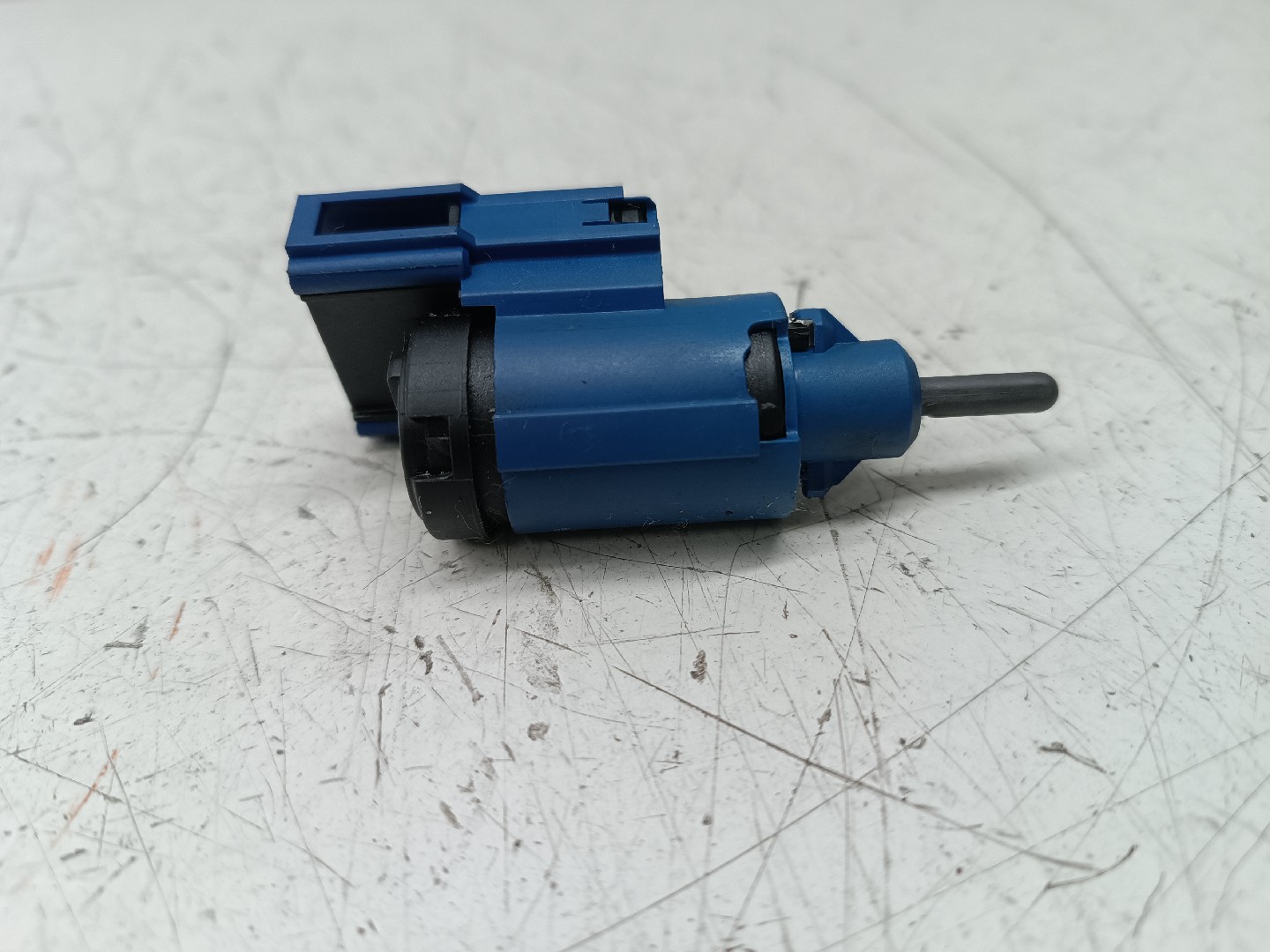 Sensor do pedal de embraiagem SKODA FABIA I (6Y2) | 99 - 08 Imagem-2
