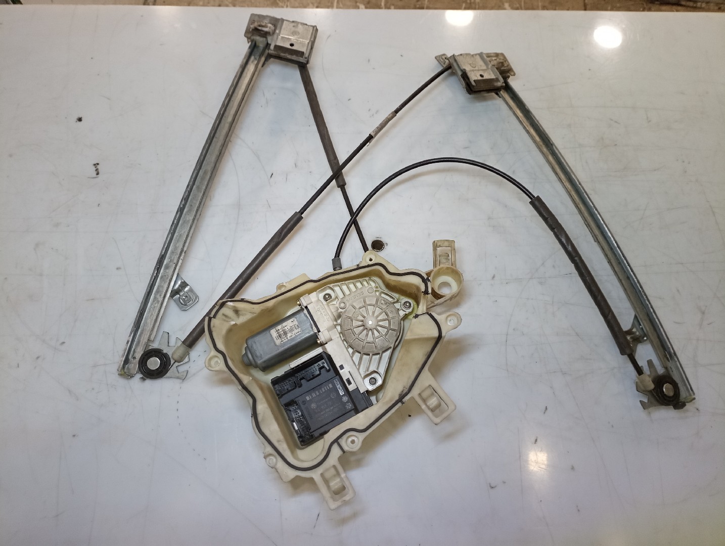 Elevador Frente Direito Elétrico SEAT ALTEA (5P1) | 04 -  Imagem-2