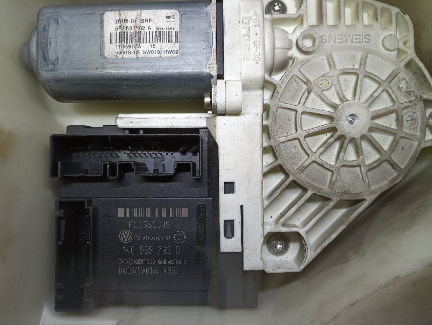 Elevador Frente Direito Elétrico SEAT ALTEA (5P1) | 04 -  Imagem-3