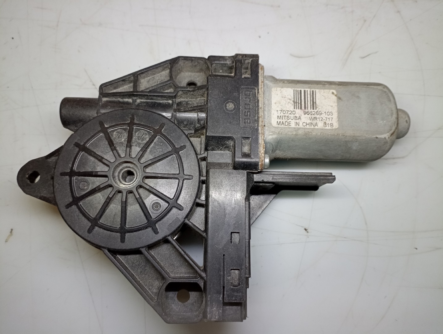 Motor de vidro frente direito VOLVO V40 Caixa/Hatchback (525, 526) | 13 - 15