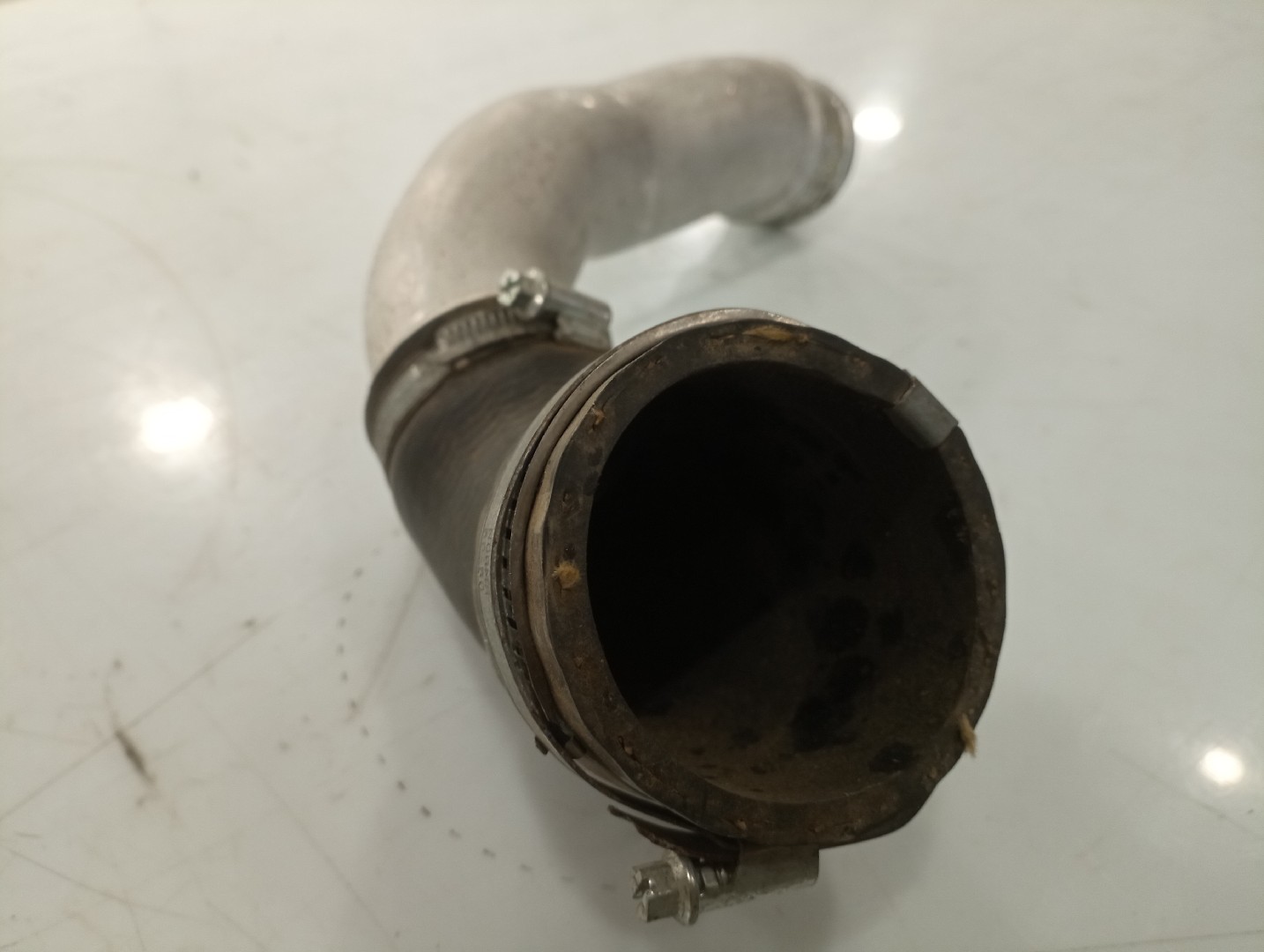 Tubagem do Intercooler VOLVO V40 Caixa/Hatchback (525, 526) | 13 - 15 Imagem-3