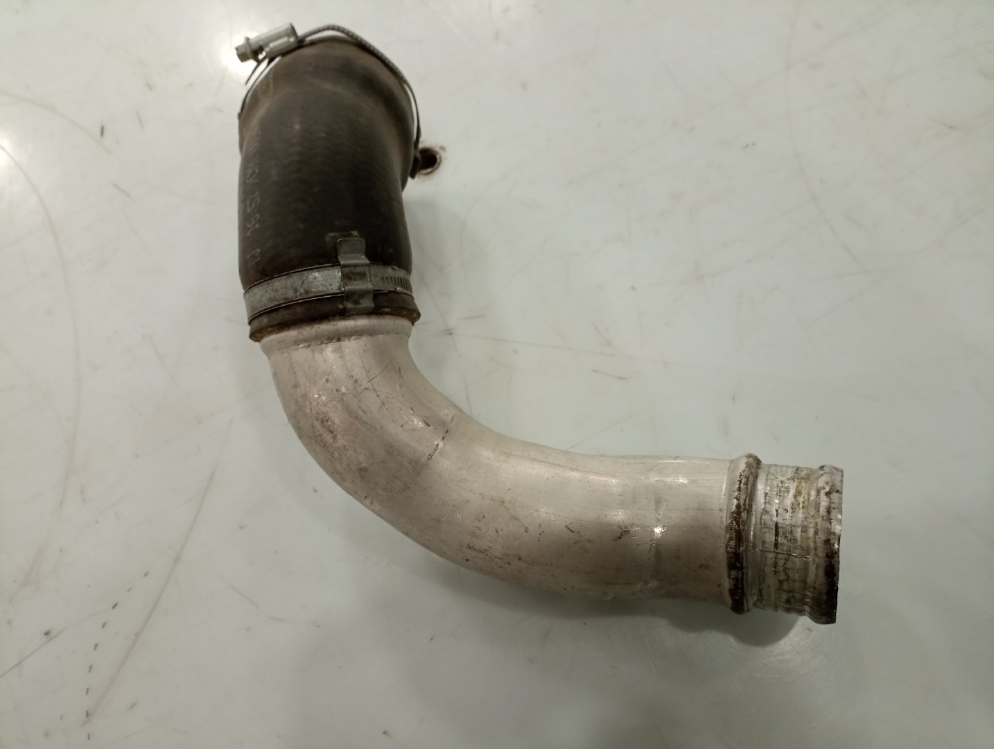 Tubagem do Intercooler VOLVO V40 Caixa/Hatchback (525, 526) | 13 - 15 Imagem-4