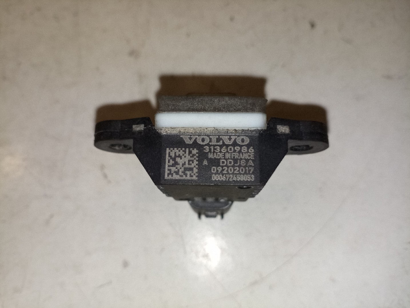 Sensores de airbag VOLVO V40 Caixa/Hatchback (525, 526) | 13 - 15 Imagem-1