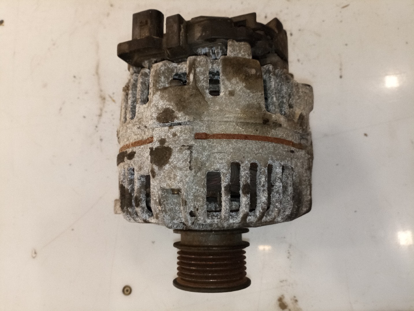 Alternador VOLKSWAGEN POLO (6N1) | 94 - 99 Imagem-3