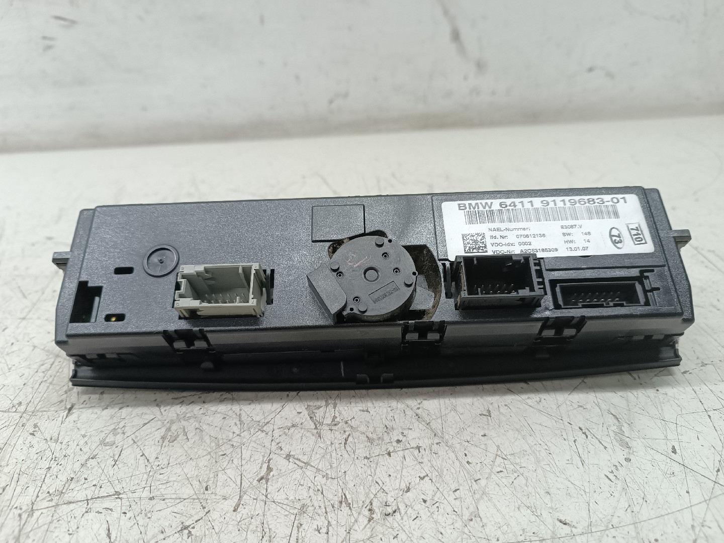 Comando da Sofagem BMW 1 (E87) | 03 - 13 Imagem-6