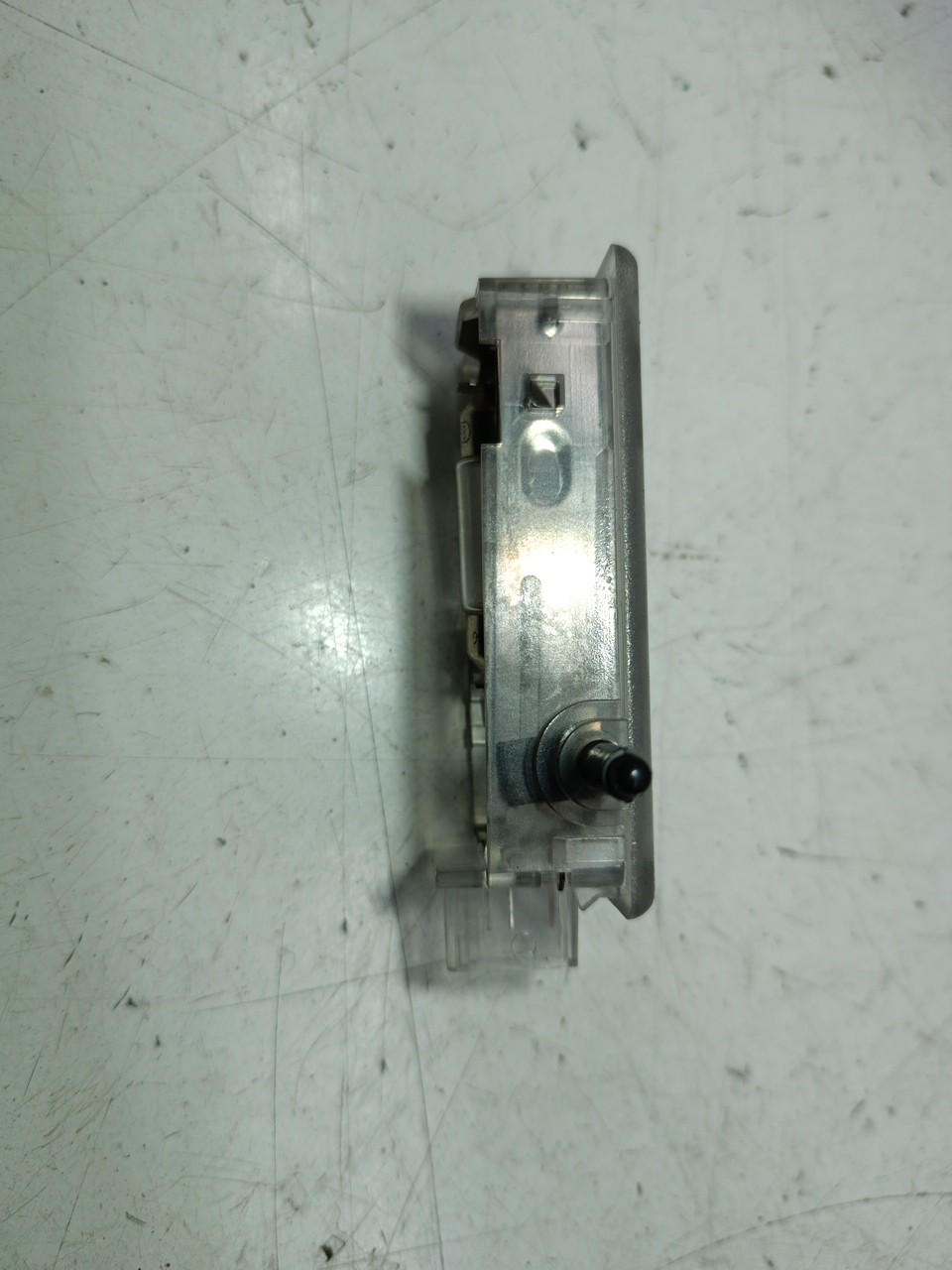 Luz de cortesia BMW 1 (E87) | 03 - 13 Imagem-1