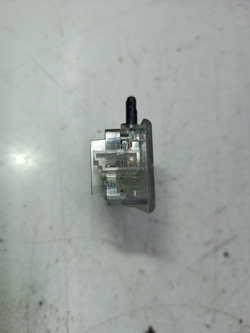 Luz de cortesia BMW 1 (E87) | 03 - 13 Imagem-3