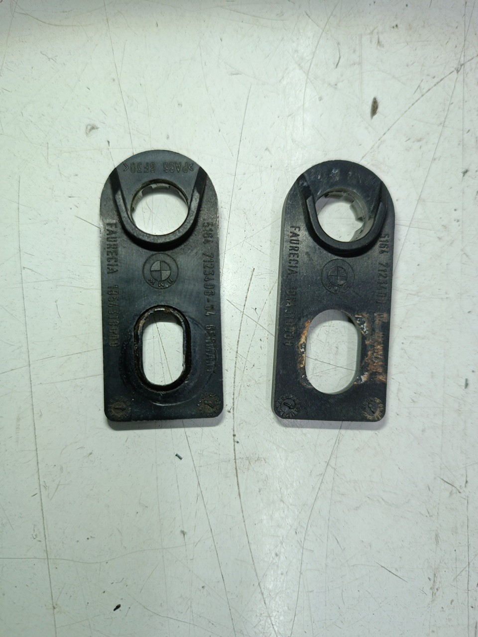 Acabamento de ótica BMW 1 (E87) | 03 - 13