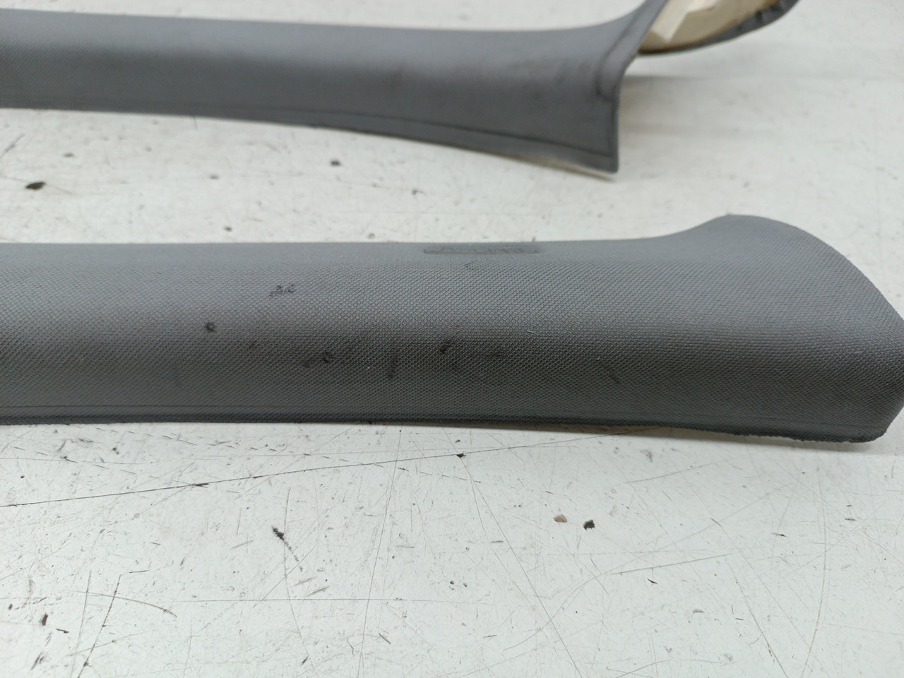Moldura de pilar A BMW 1 (E87) | 03 - 13 Imagem-5