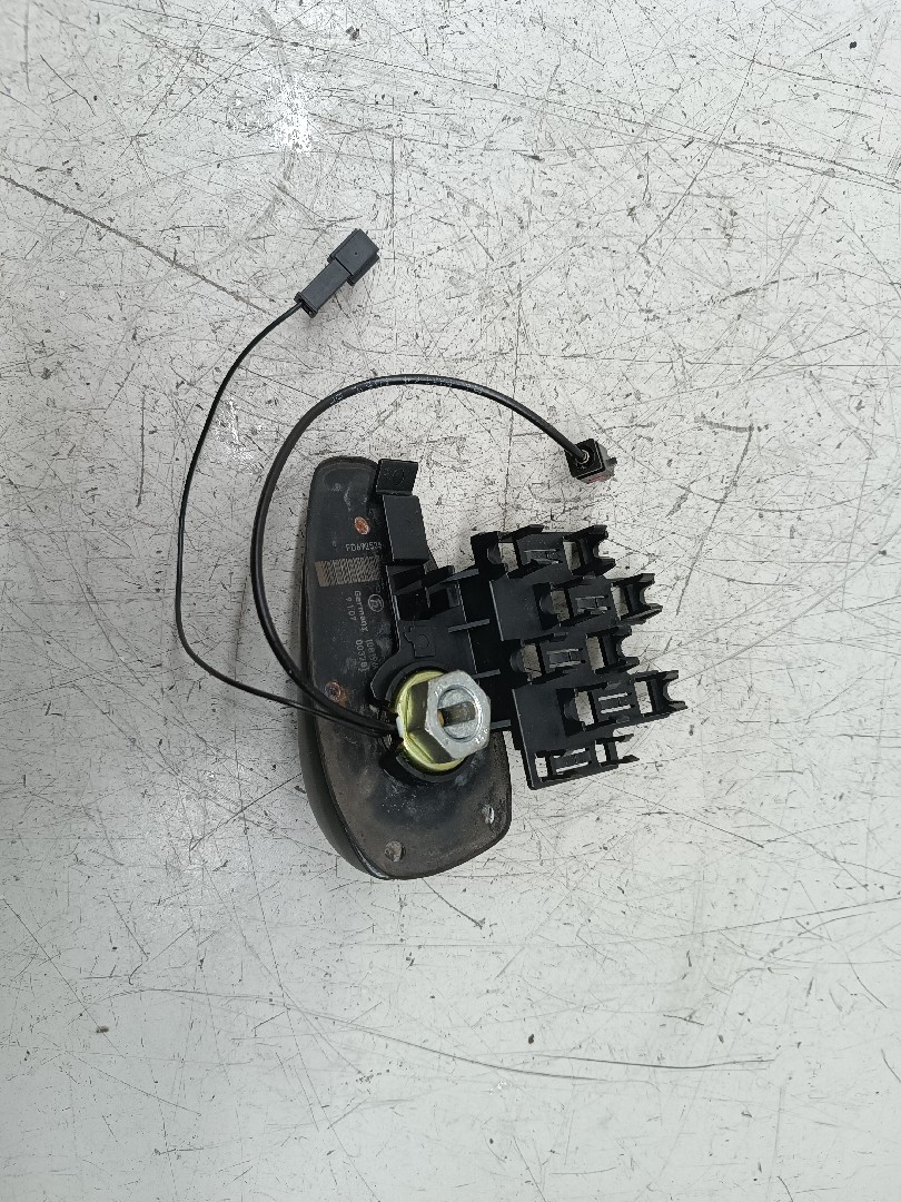 Base De Antena BMW 1 (E87) | 03 - 13 Imagem-2