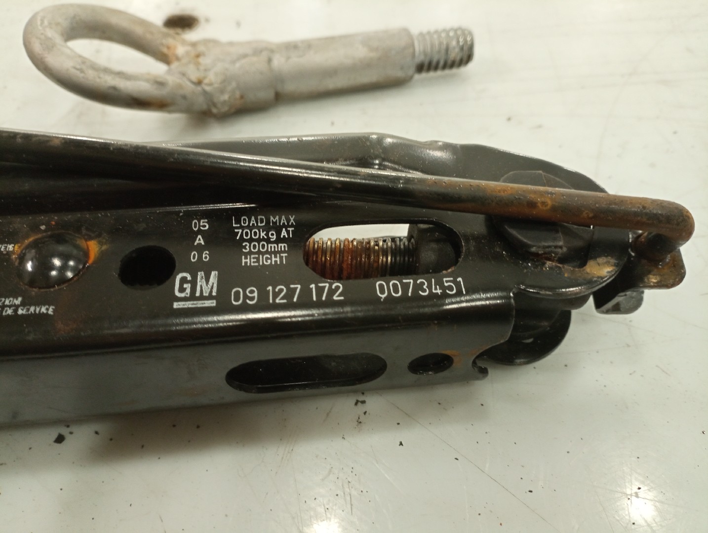 Kit pneu suplente OPEL MERIVA A Veículo multiuso (X03) | 03 - 10 Imagem-1