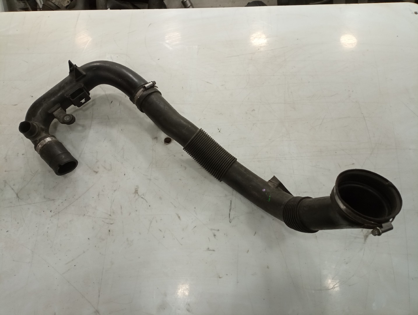 Tubagem do Intercooler OPEL CORSA D (S07) | 06 - 14