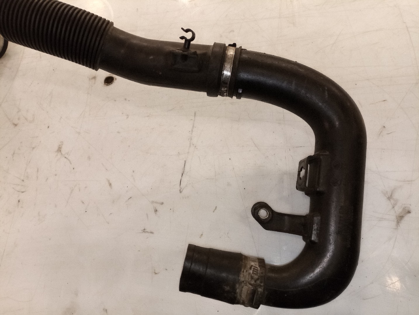 Tubagem do Intercooler OPEL CORSA D (S07) | 06 - 14 Imagem-5