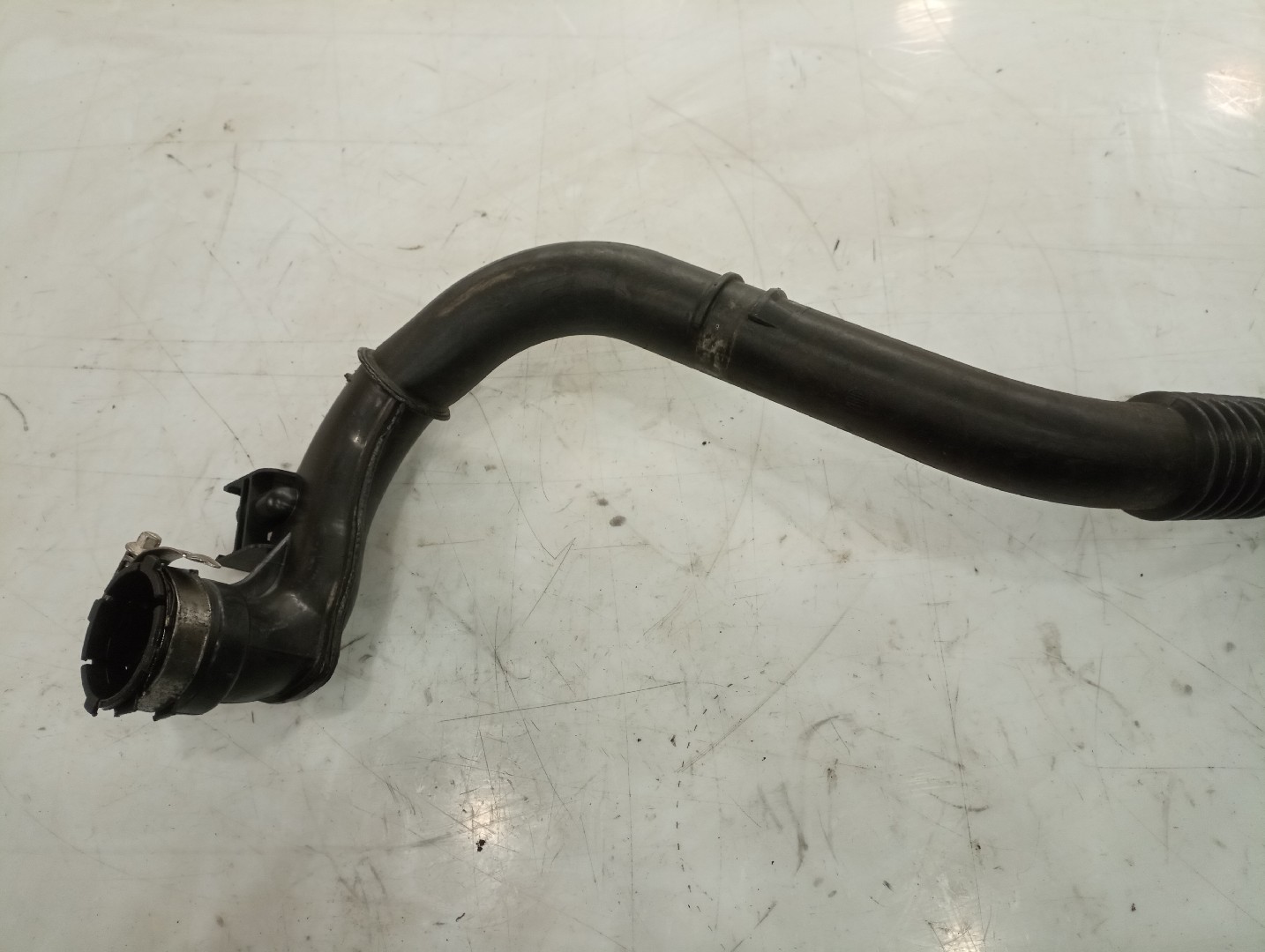 Tubagem do Intercooler RENAULT MEGANE II (BM0/1_, CM0/1_) | 01 - 12 Imagem-1