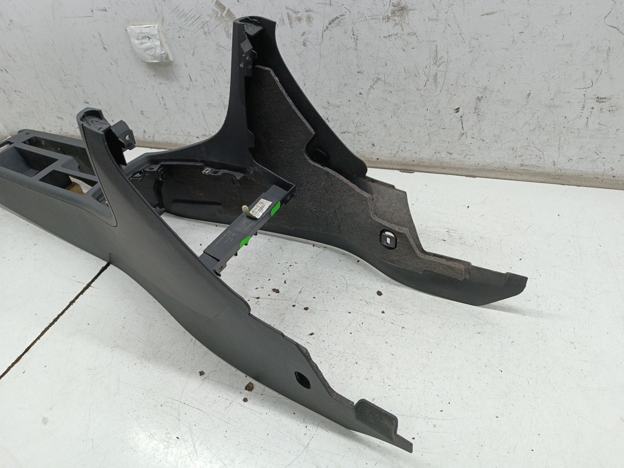Consola central das mudanças SEAT EXEO (3R2) | 08 - 13 Imagem-2