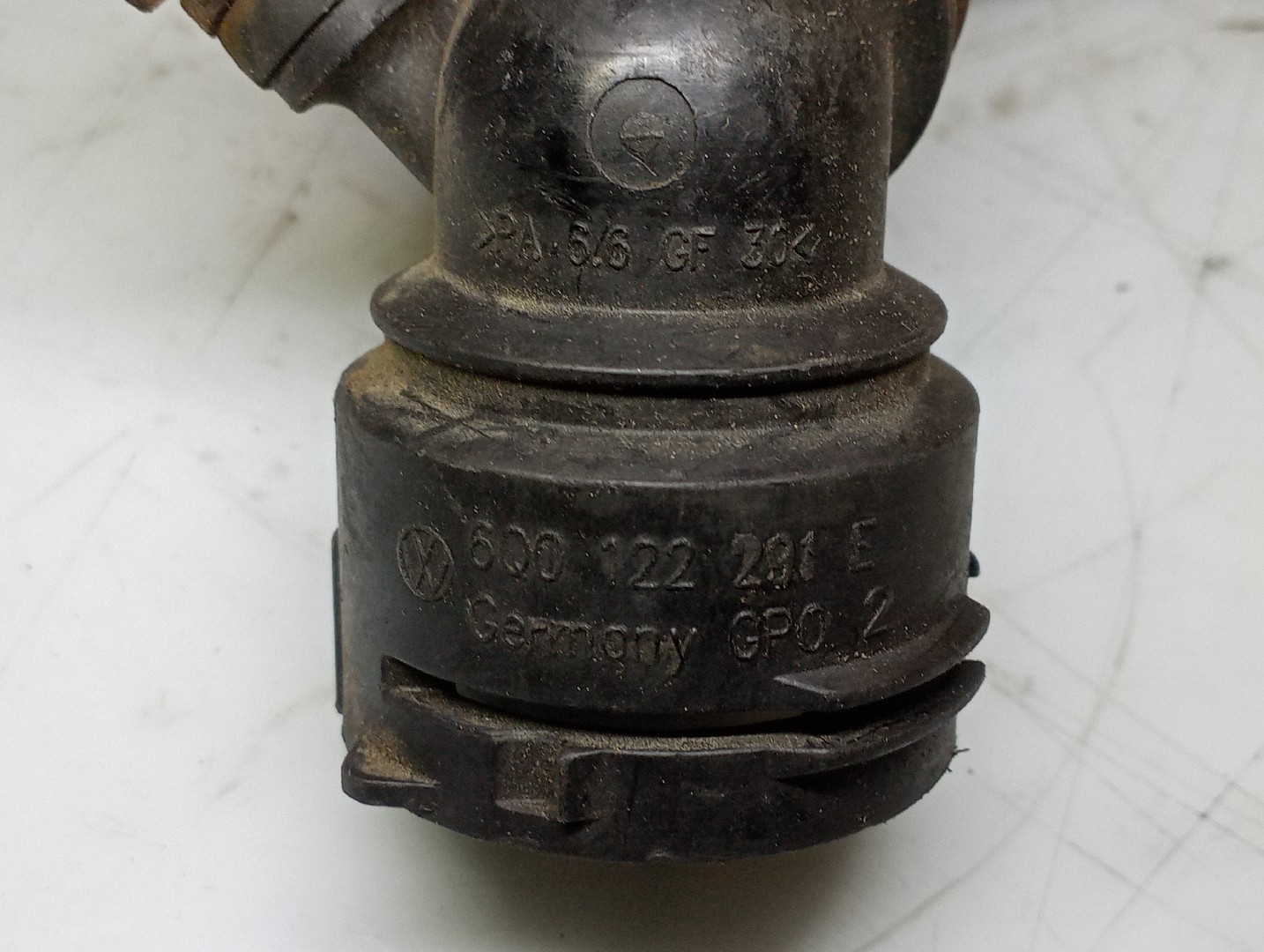 Tubo de Água VOLKSWAGEN PASSAT Variant (3B6) | 00 - 05 Imagem-2