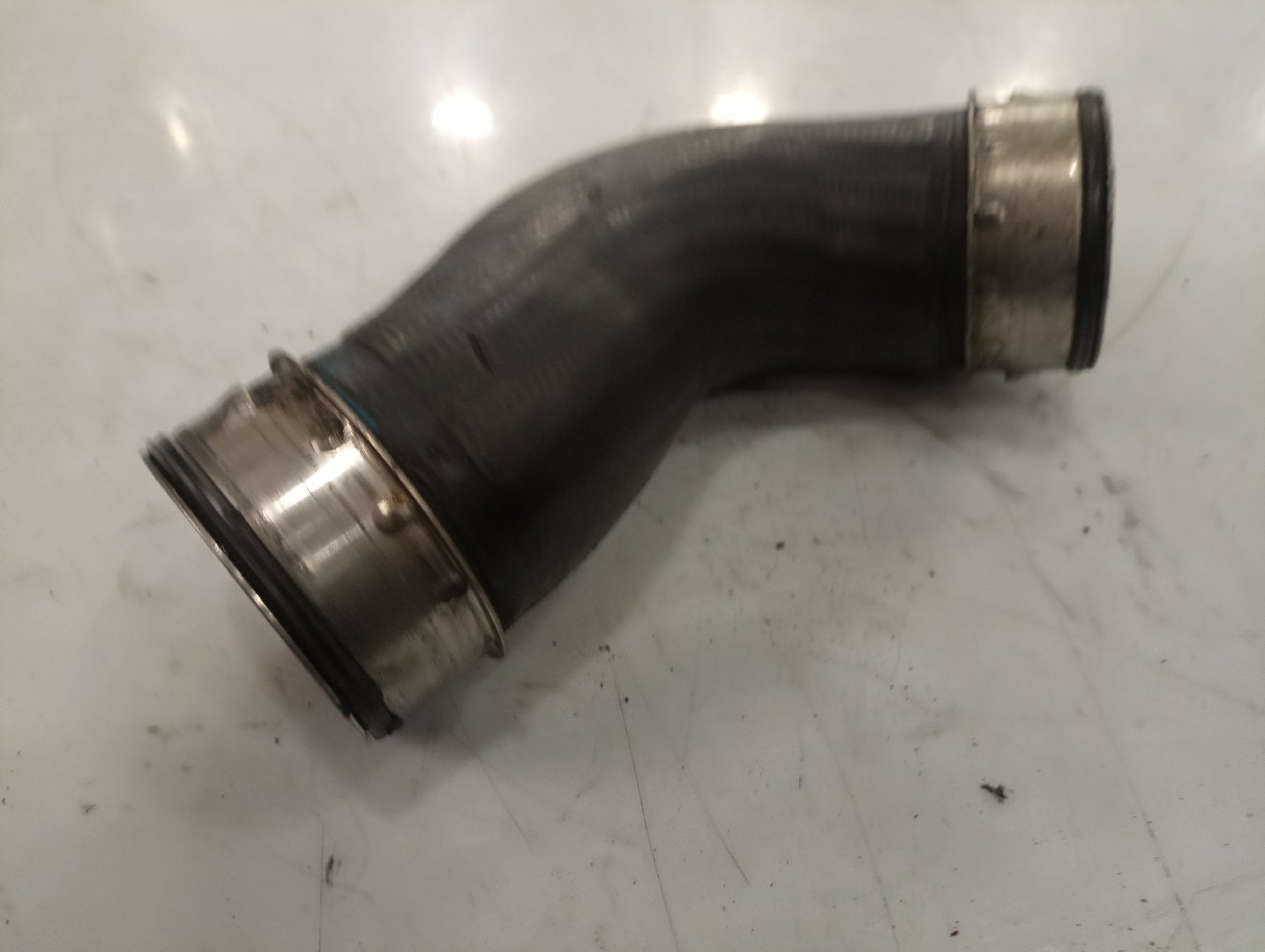 Tubagem do Intercooler VOLKSWAGEN TOURAN (1T1, 1T2) | 03 - 10 Imagem-1