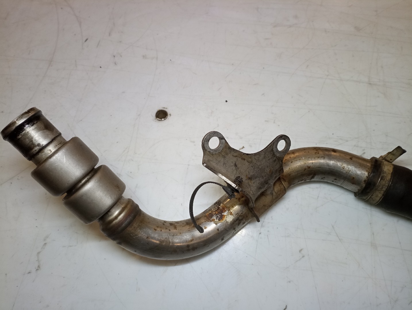 Tubagem do Intercooler FORD FOCUS (DAW, DBW) | 98 - 09 Imagem-2