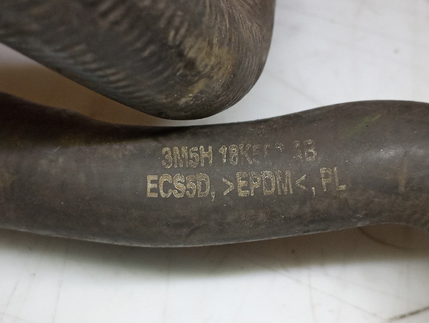 Tubo de Água VOLVO V50 (545) | 03 - 12 Imagem-3