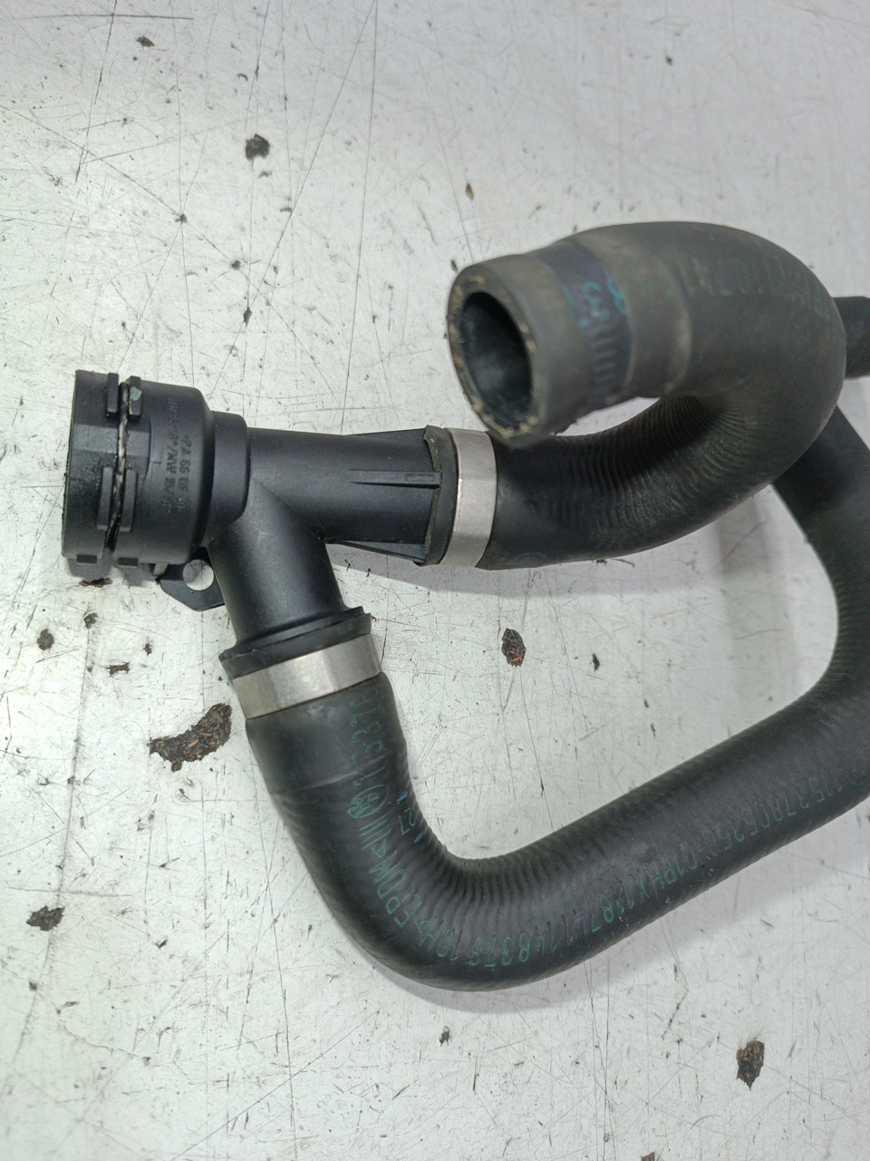 Tubo de Água BMW 1 (E87) | 03 - 13 Imagem-2