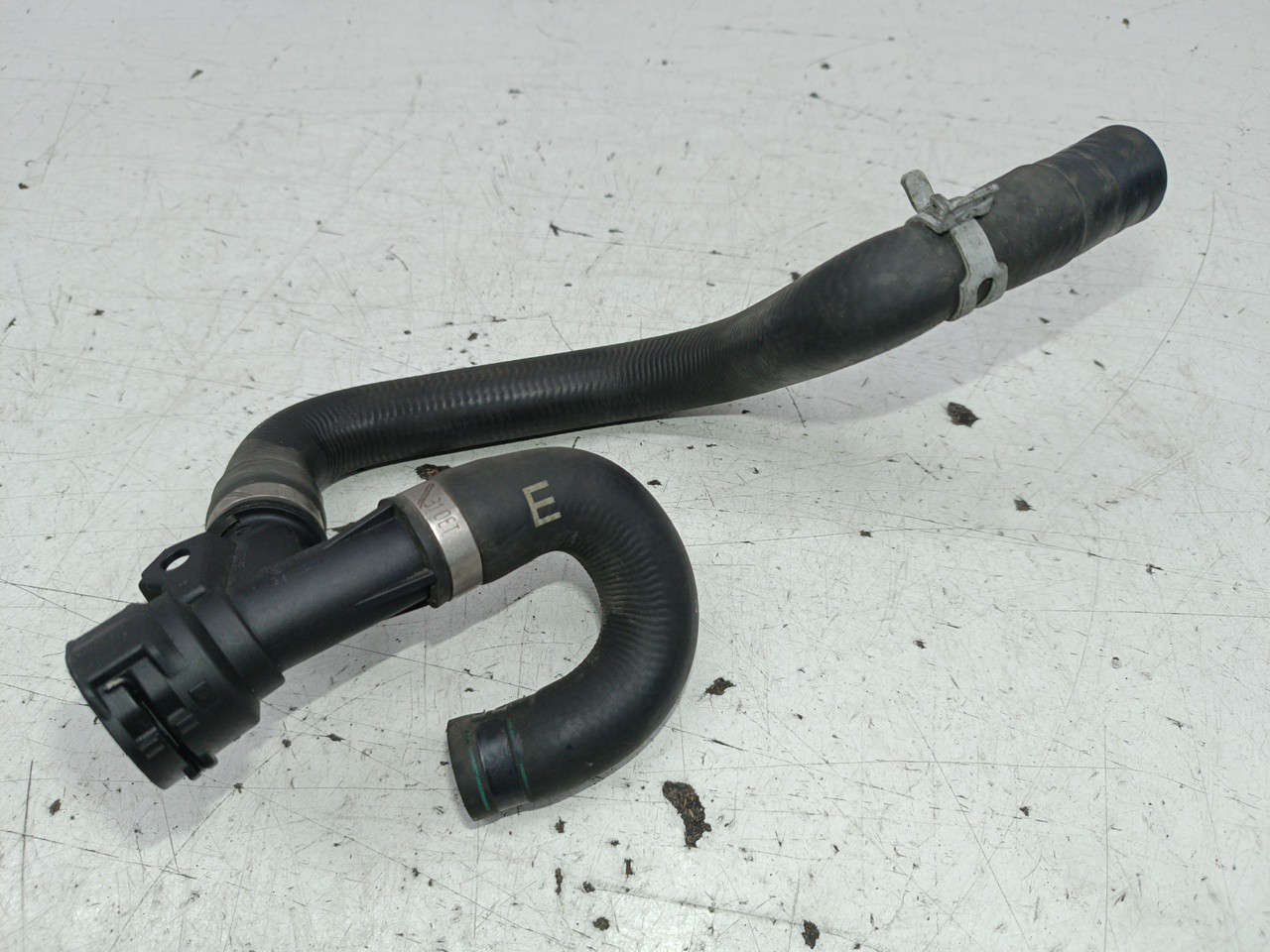 Tubo de Água BMW 1 (E87) | 03 - 13 Imagem-3