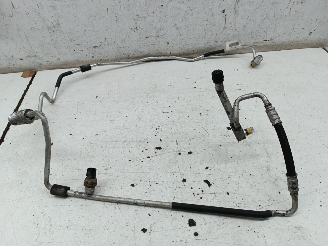 Tubo de Ar Condicionado BMW 1 (E87) | 03 - 13 Imagem-2