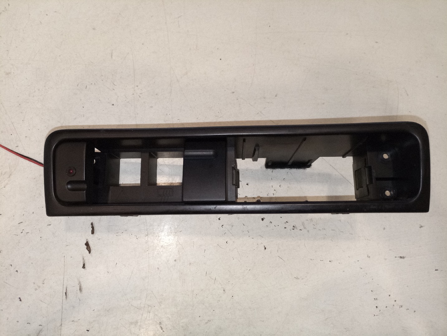 Moldura de consola central PEUGEOT 406 (8B) | 95 - 05 Imagem-1
