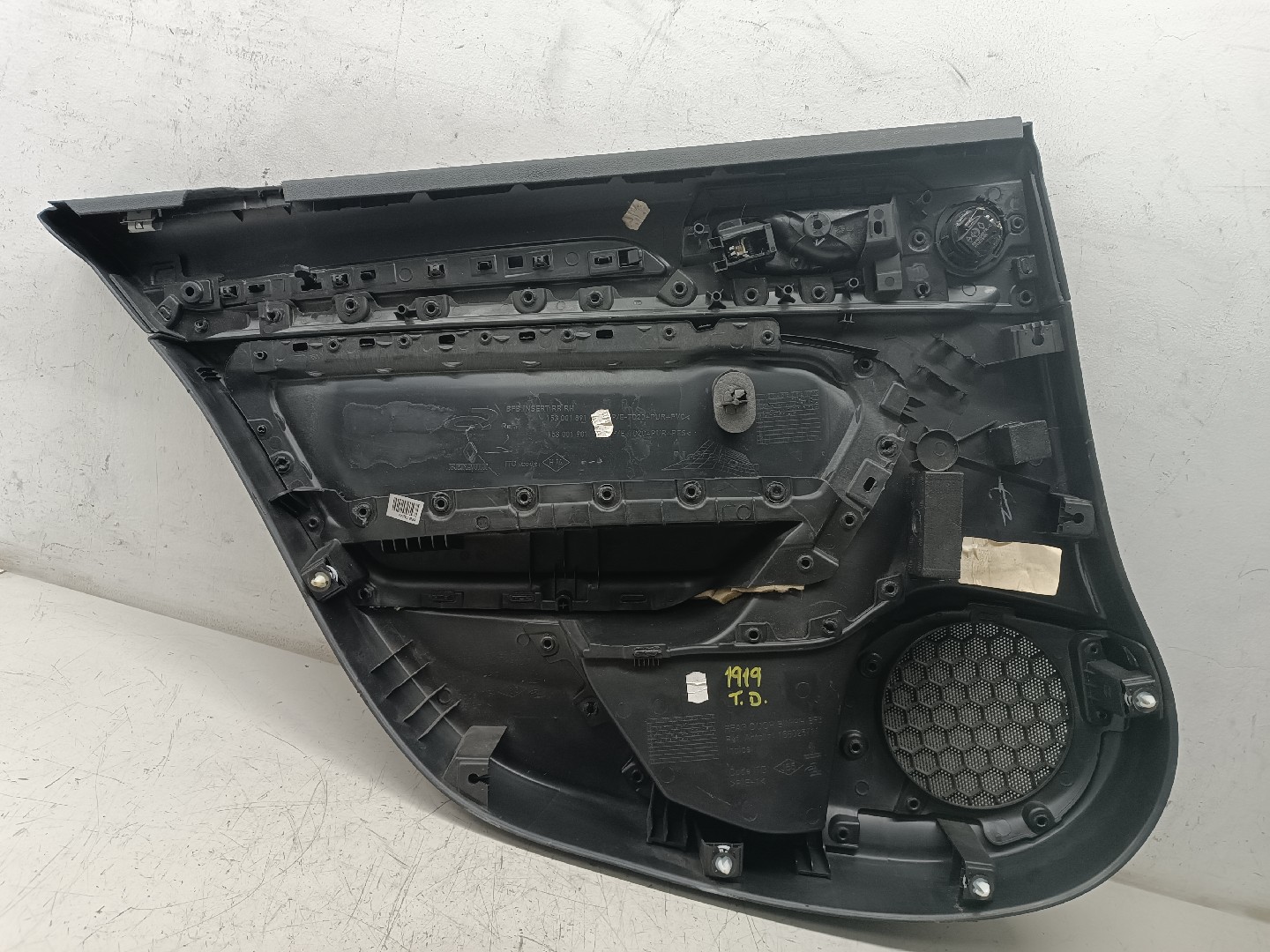 Quartela de porta trás direita RENAULT MEGANE IV Sporter (K9A/M/N_) | 16 -  Imagem-10