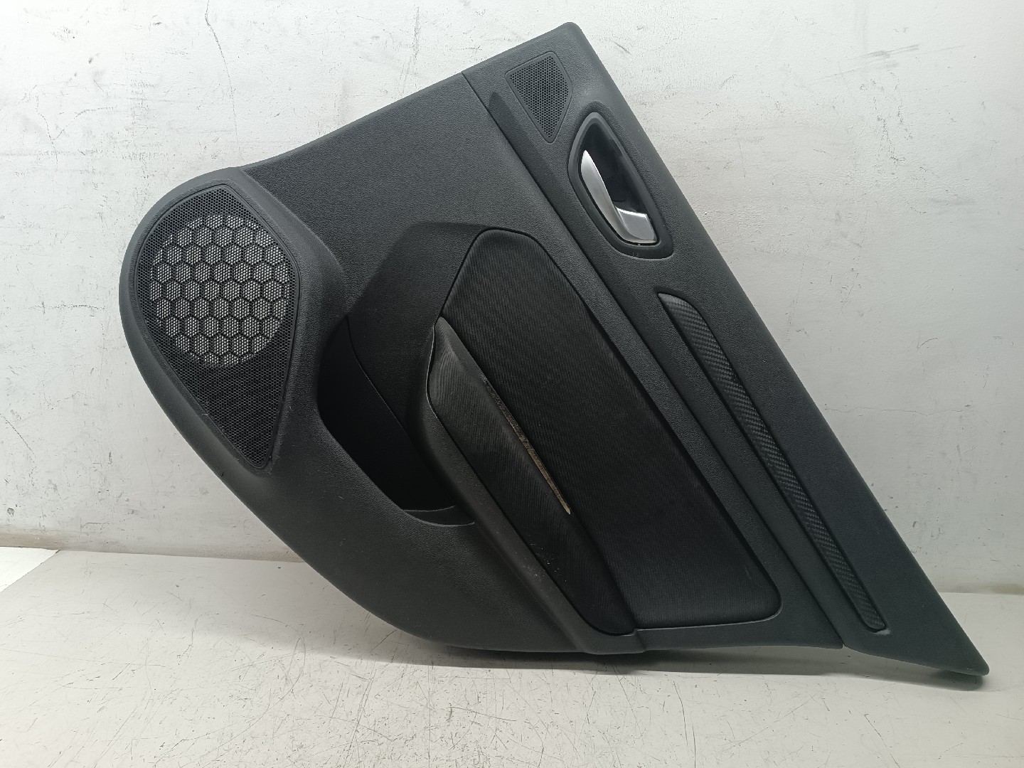 Quartela de porta trás direita RENAULT MEGANE IV Sporter (K9A/M/N_) | 16 -  Imagem-12