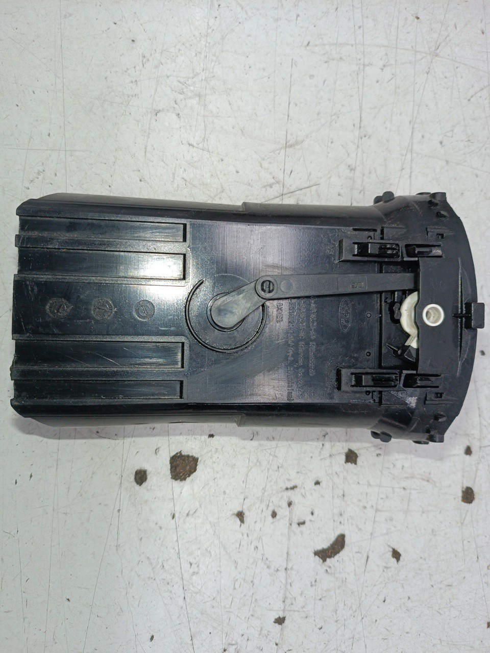 Difusor de ar FORD FOCUS II (DA_, HCP, DP) | 04 - 13