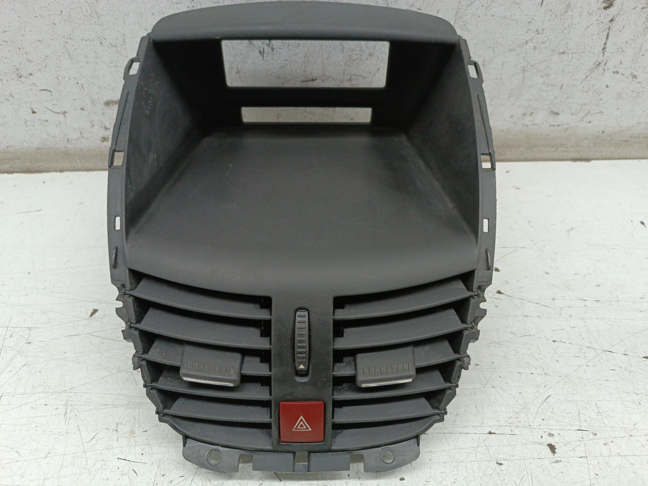 Difusor de ar central PEUGEOT 207 (WA_, WC_) | 06 - 15 Imagem-4