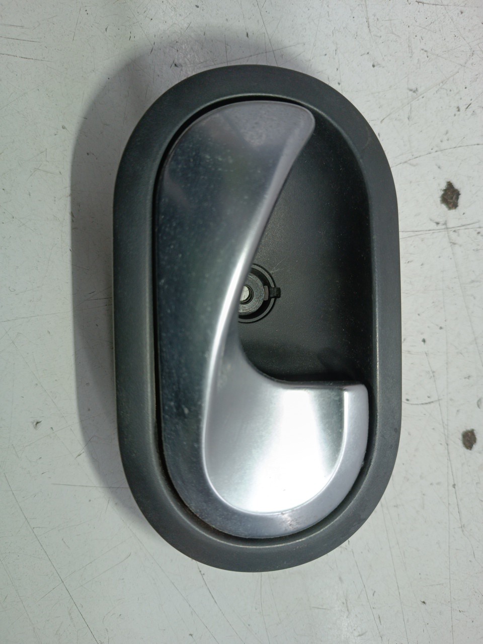 Puxador interior de porta frente direita RENAULT CLIO III (BR0/1, CR0/1) | 05 -  Imagem-4
