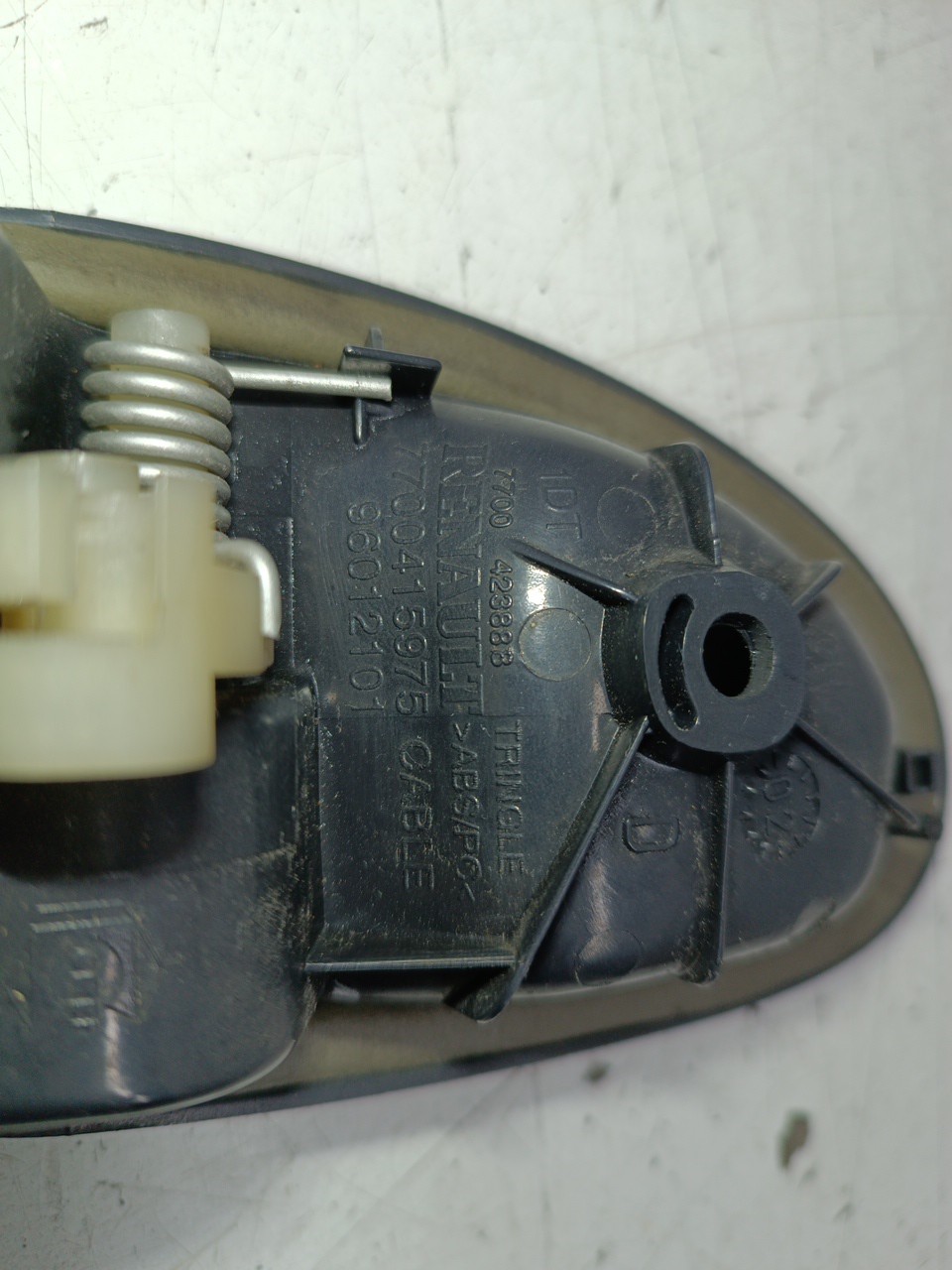 Puxador interior de porta frente direita RENAULT CLIO II (BB_, CB_) | 98 -  Imagem-1