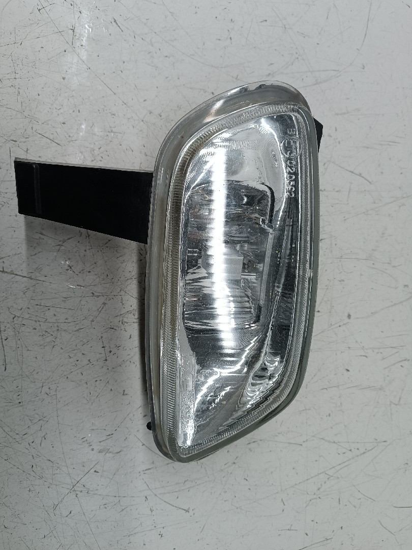 Farol de Nevoeiro PEUGEOT 106 II (1A_, 1C_) | 96 - 05 Imagem-7