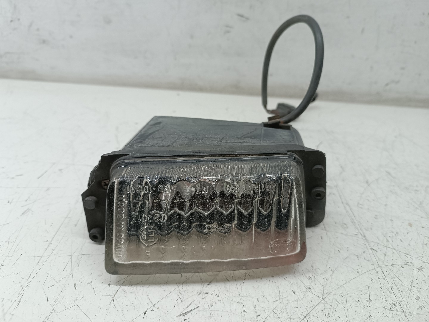 Farol de Nevoeiro VOLKSWAGEN CADDY II Caixa (9K9A) | 95 - 04 Imagem-6
