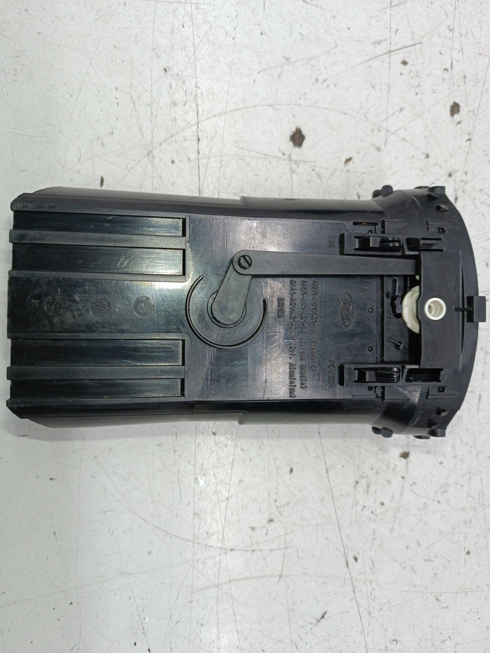 Difusor de ar FORD FOCUS II (DA_, HCP, DP) | 04 - 13