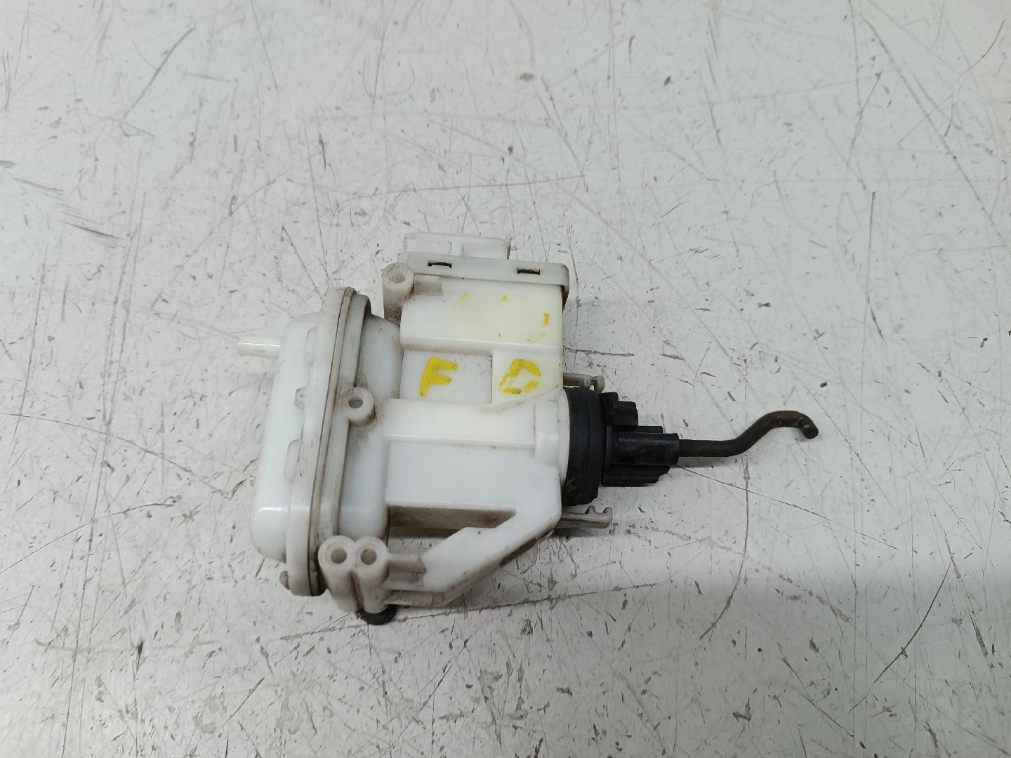 Módulo de Fecho Central VOLKSWAGEN PASSAT Variant (3A5, 35I) | 88 - 97