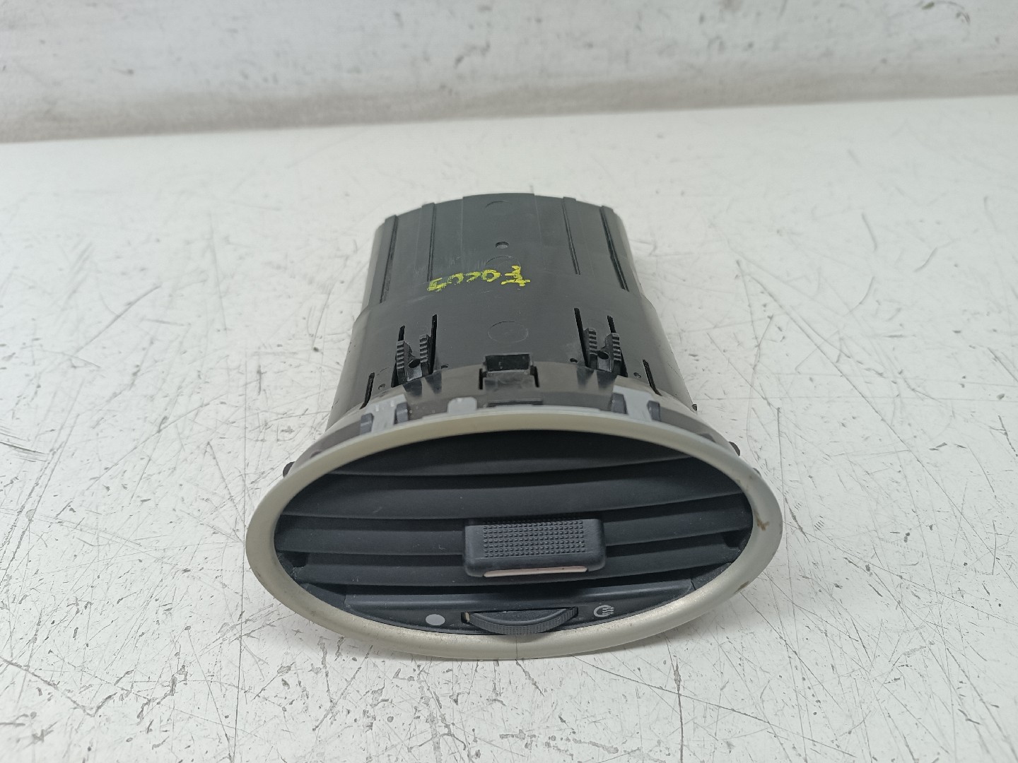 Difusor de ar FORD FOCUS II (DA_, HCP, DP) | 04 - 13 Imagem-9